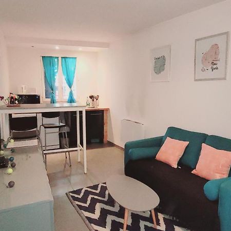 Апартаменти Cosy Corner Л'Іль-сюр-ла-Сорг Екстер'єр фото